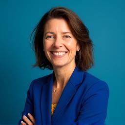 Portrait de Emilie Dupont, Chargée d’Acquisition des Talents